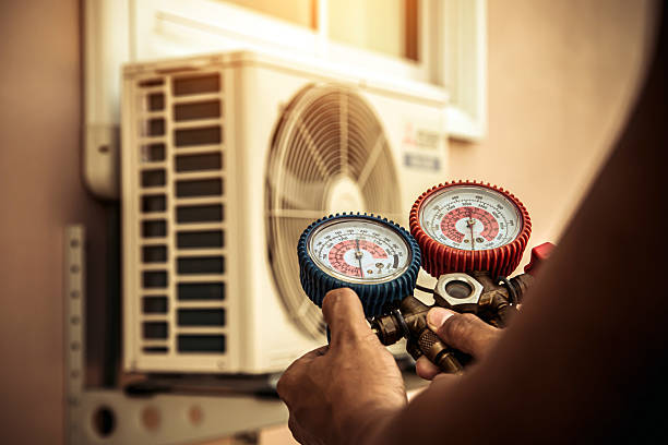 Professional Hvac technician working in Woodward, OK